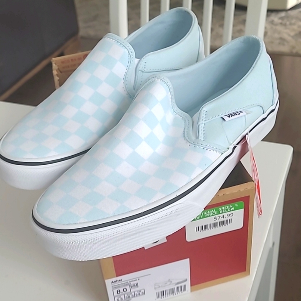 VANS size 8 women's NEW WITH TAGS